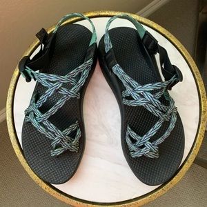 Turquoise and purple Chaco’s